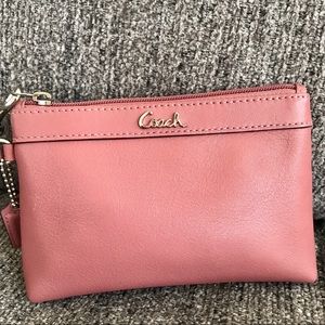 Coach wristlet leather mauve